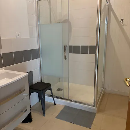 D'hotes Des Tours A La Rochelle Guest house *